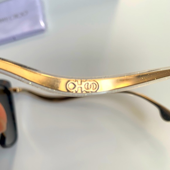 JIMMY CHOO Oversized Tortoise Sunglasses With Gold Curved Glittery Frame - Picture 5 of 7
